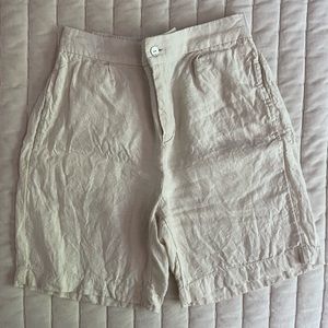 Tahari 100% Linen Shorts